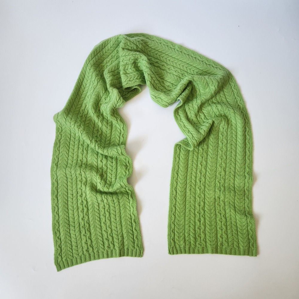 Geneva Cashmere Cable Knit Rectangle Scarf Lime Green Cozy Fisherman Gorpcore